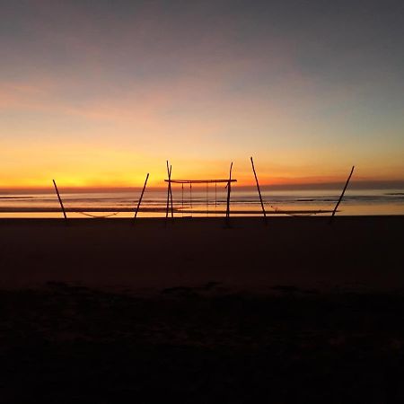 Peace & Love Beach Club Roxas  Buitenkant foto