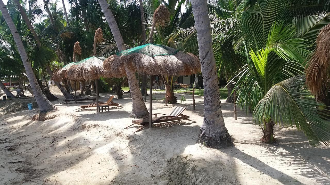 Peace & Love Beach Club Roxas  Buitenkant foto