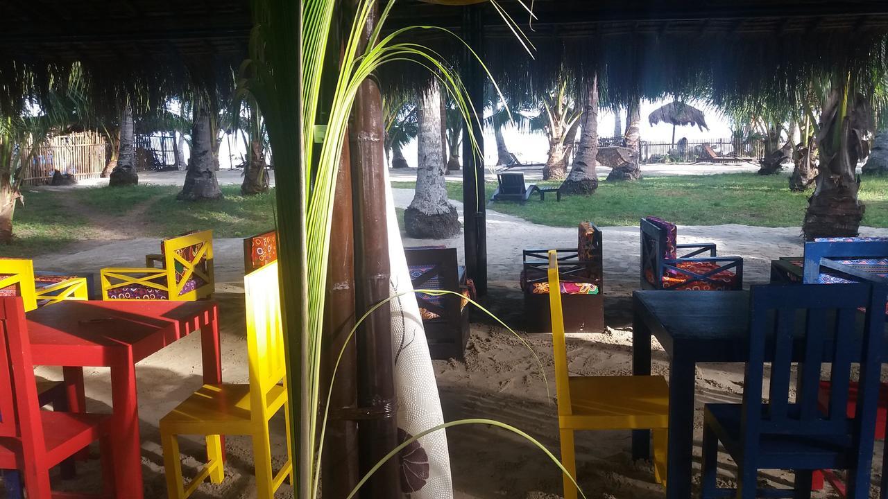 Peace & Love Beach Club Roxas  Buitenkant foto