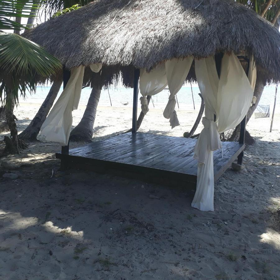 Peace & Love Beach Club Roxas  Buitenkant foto